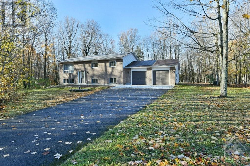 388 MEGAN DRIVE, beckwith, Ontario