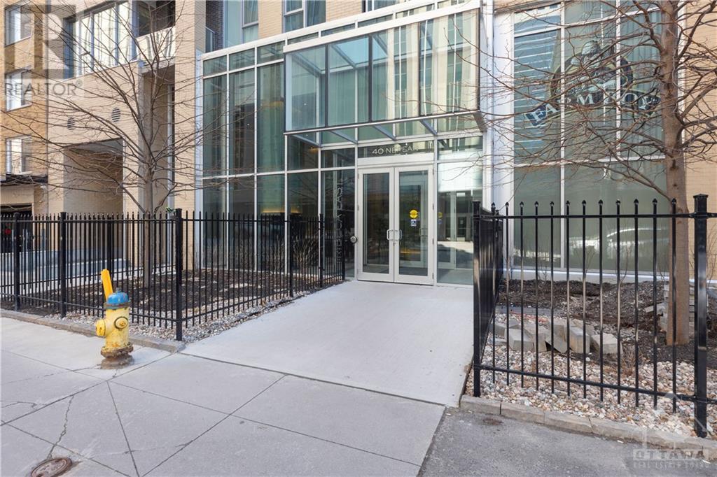 40 NEPEAN STREET UNIT#2405, ottawa, Ontario