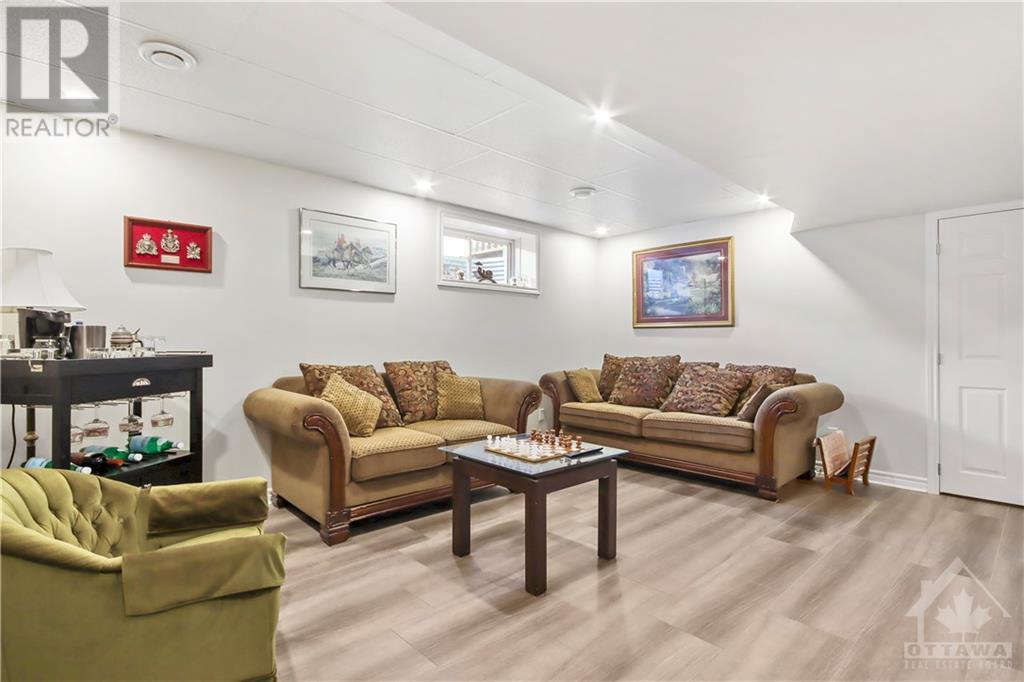 61 Magnolia Way, Kemptville, Ontario  K0G 1J0 - Photo 21 - 1366230
