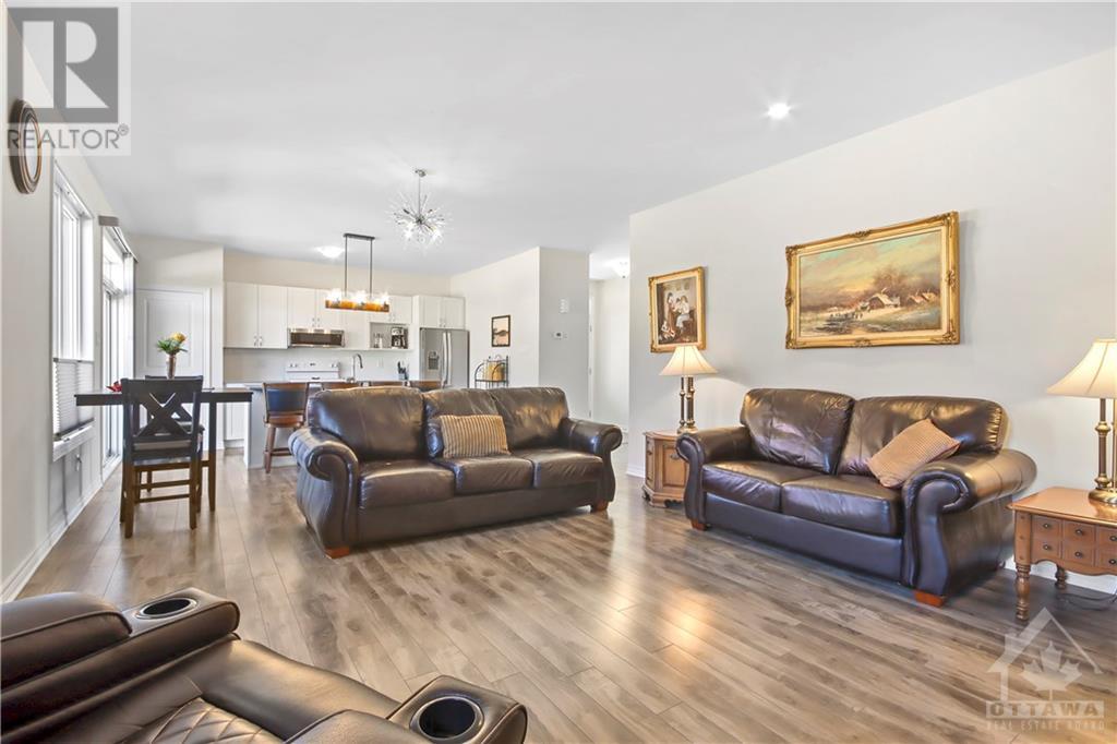 61 Magnolia Way, Kemptville, Ontario  K0G 1J0 - Photo 4 - 1366230