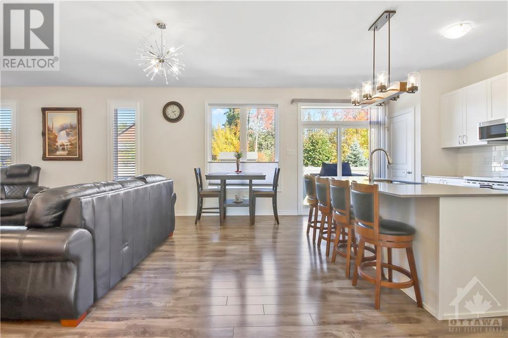 61 Magnolia Way, Kemptville, Ontario  K0G 1J0 - Photo 5 - 1366230