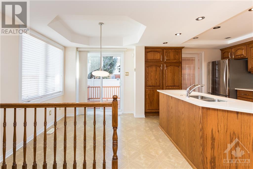 22 Bluemeadow Street, Kanata, Ontario  K2M 1L6 - Photo 11 - 1366635