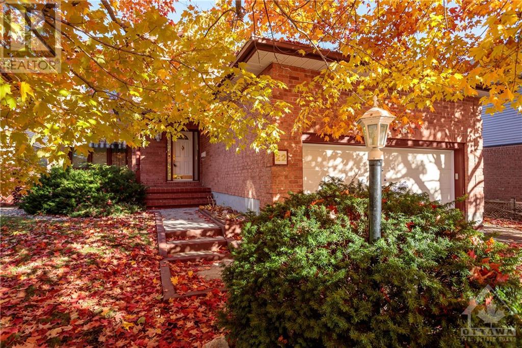 22 Bluemeadow Street, Kanata, Ontario  K2M 1L6 - Photo 2 - 1366635