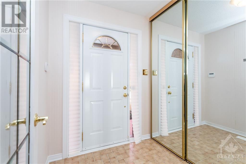 22 Bluemeadow Street, Kanata, Ontario  K2M 1L6 - Photo 4 - 1366635