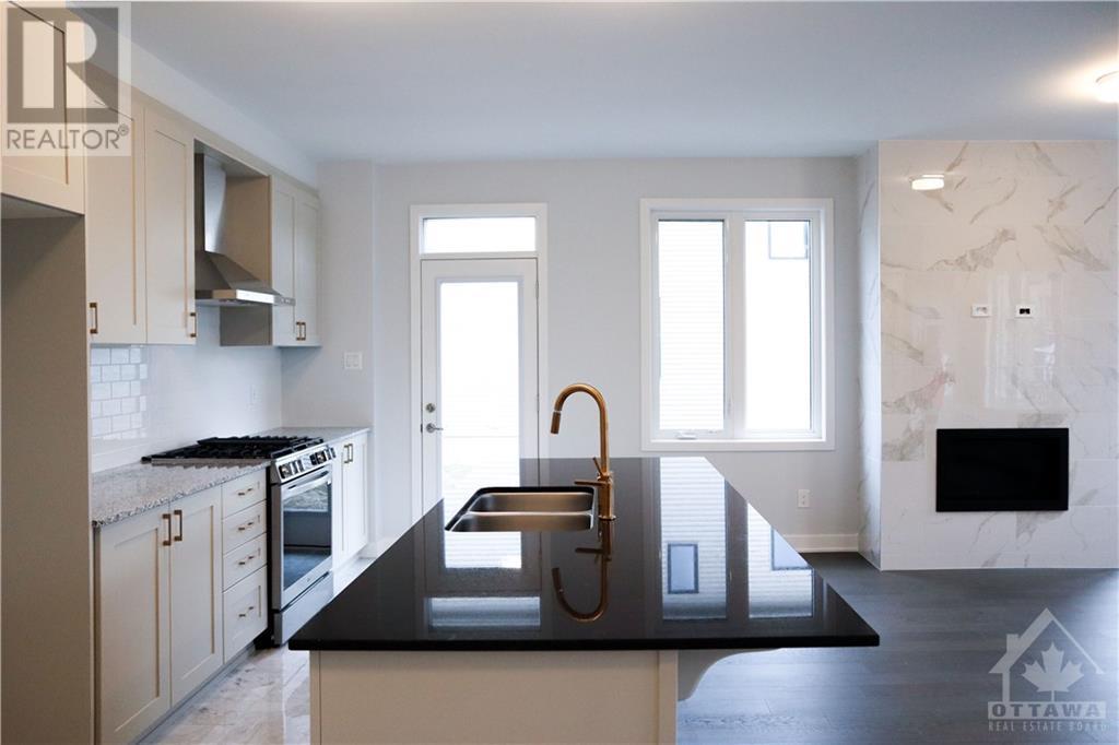 321 Meynell Rd Road, Richmond, Ontario  K0A 2Z0 - Photo 3 - 1366497