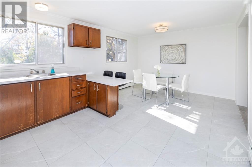 328 Amiens Street, Ottawa, Ontario  K1E 1N9 - Photo 10 - 1365452