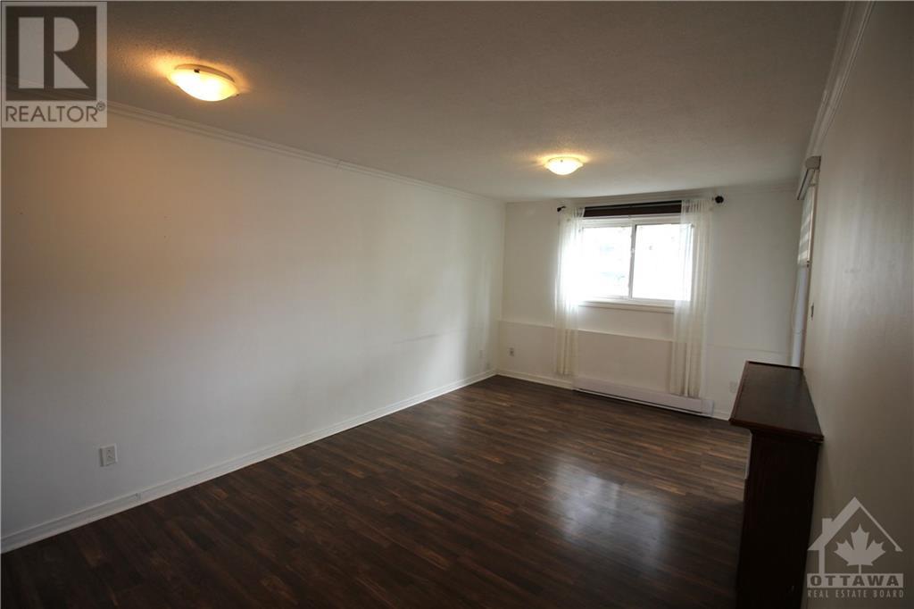 250 Brittany Drive Unit#102, Ottawa, Ontario  K1K 4M1 - Photo 11 - 1366715