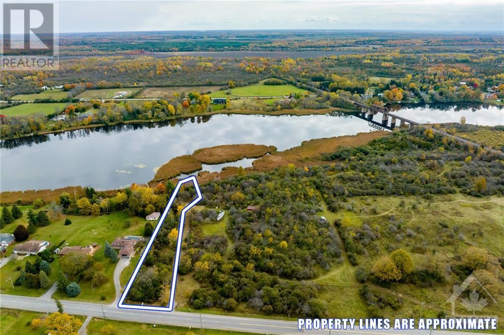 L7ca Heritage Drive, Merrickville, Ontario  K0G 1N0 - Photo 2 - 1365476