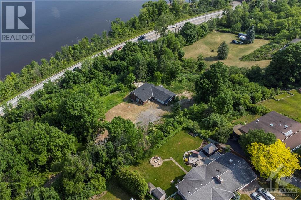 1541 Bella Vista Drive, Cumberland, Ontario  K4C 1A7 - Photo 2 - 1366450
