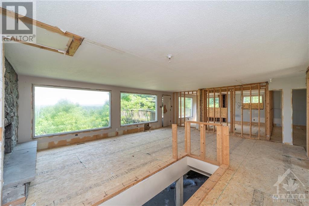 1541 Bella Vista Drive, Cumberland, Ontario  K4C 1A7 - Photo 3 - 1366450
