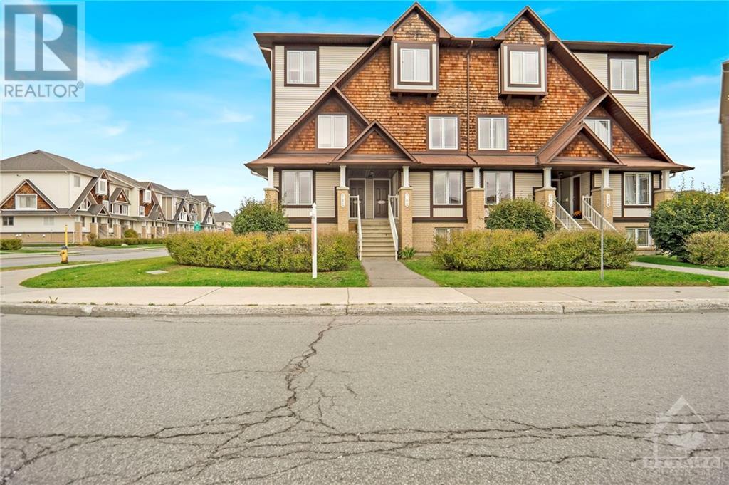762 LAKERIDGE DRIVE, ottawa, Ontario