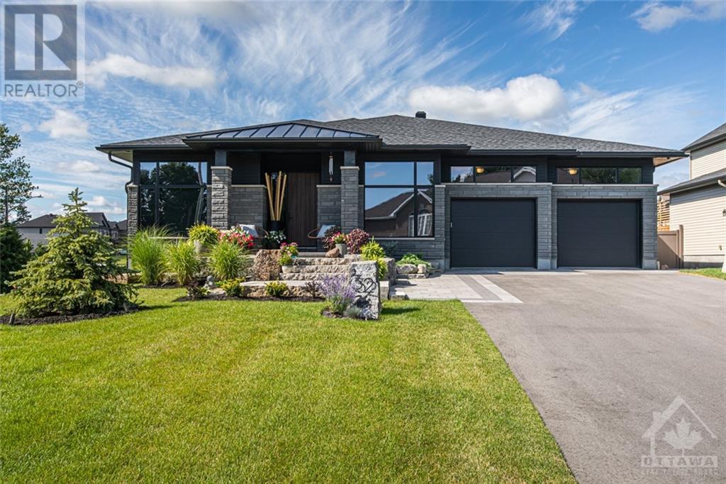 100 Country Carriage Way, Carp, Ontario  K0A 1L0 - Photo 2 - 1366661