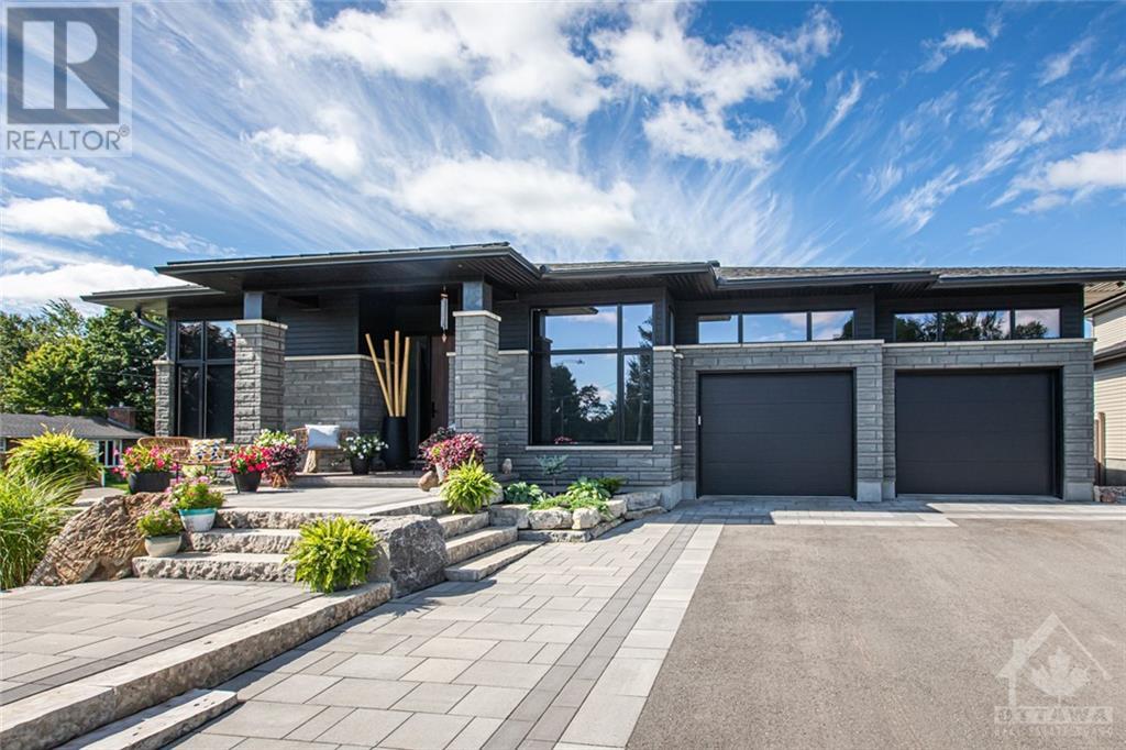 100 Country Carriage Way, Carp, Ontario  K0A 1L0 - Photo 3 - 1366661