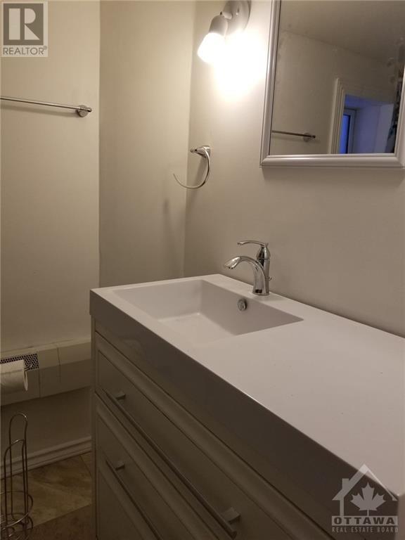174 Columbus Avenue, Ottawa, Ontario  K1K 1P8 - Photo 7 - 1366592