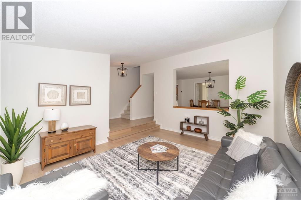 33 Aldgate Crescent, Ottawa, Ontario  K2J 2C8 - Photo 5 - 1366797