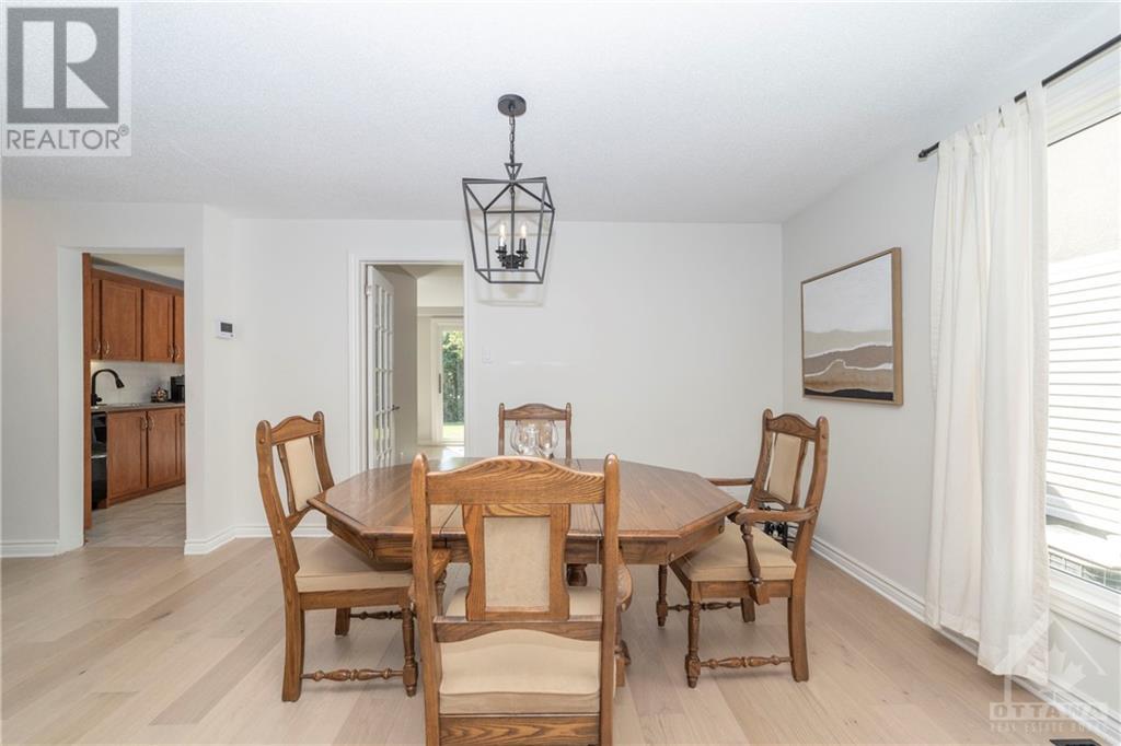 33 Aldgate Crescent, Ottawa, Ontario  K2J 2C8 - Photo 6 - 1366797