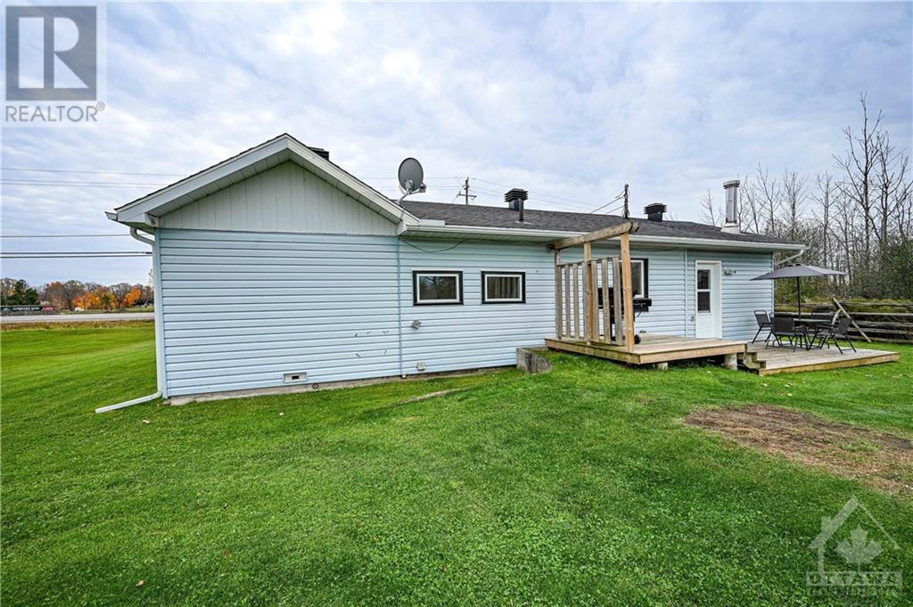 568 15 Highway, Lombardy, Ontario  K0G 1L0 - Photo 22 - 1366631