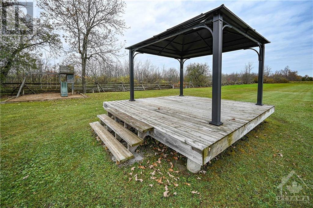 568 15 Highway, Lombardy, Ontario  K0G 1L0 - Photo 24 - 1366631