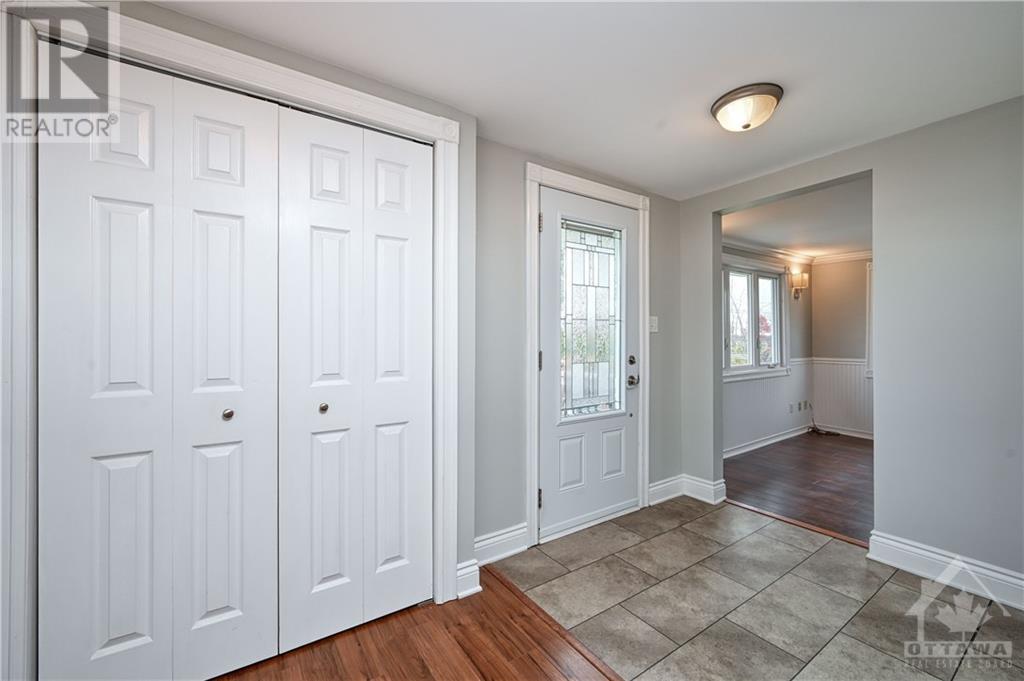 568 15 Highway, Lombardy, Ontario  K0G 1L0 - Photo 3 - 1366631