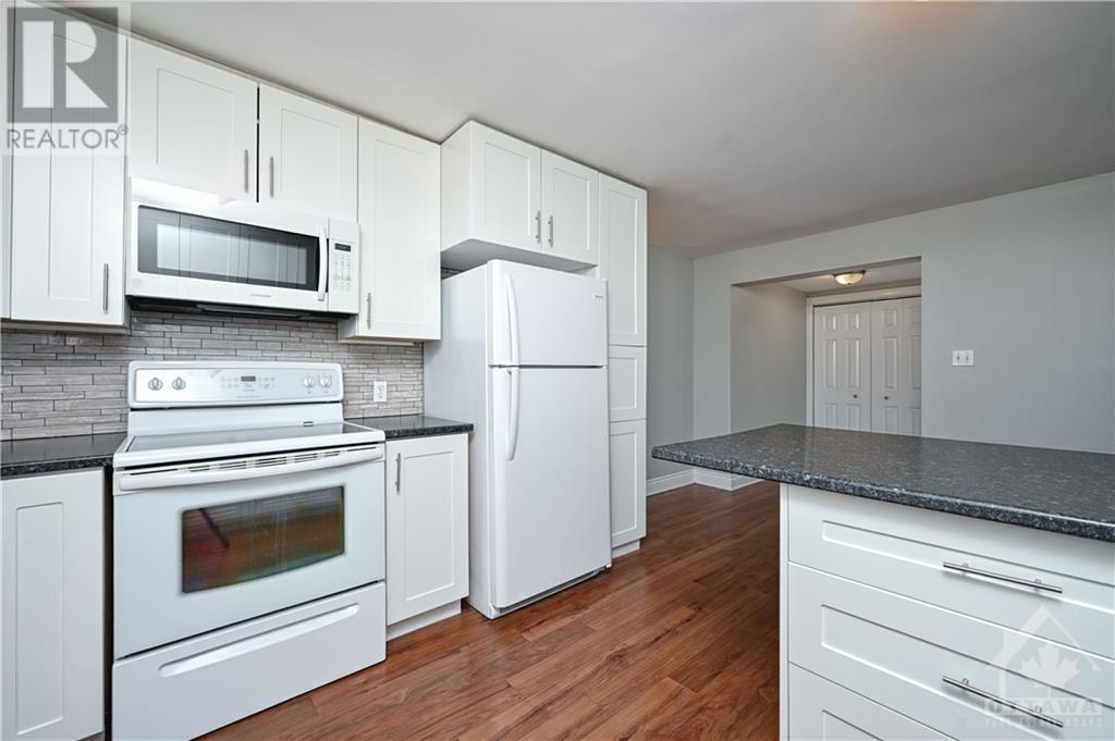 568 15 Highway, Lombardy, Ontario  K0G 1L0 - Photo 9 - 1366631