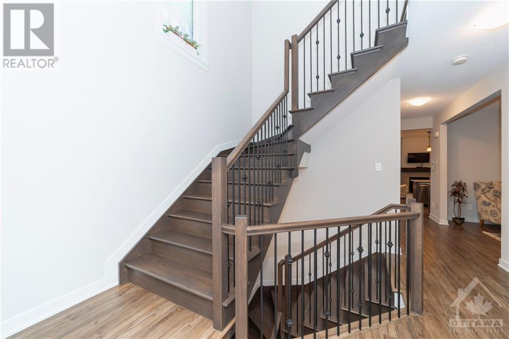 195 Hickstead Way, Ottawa, Ontario  K2S 2L3 - Photo 4 - 1366655