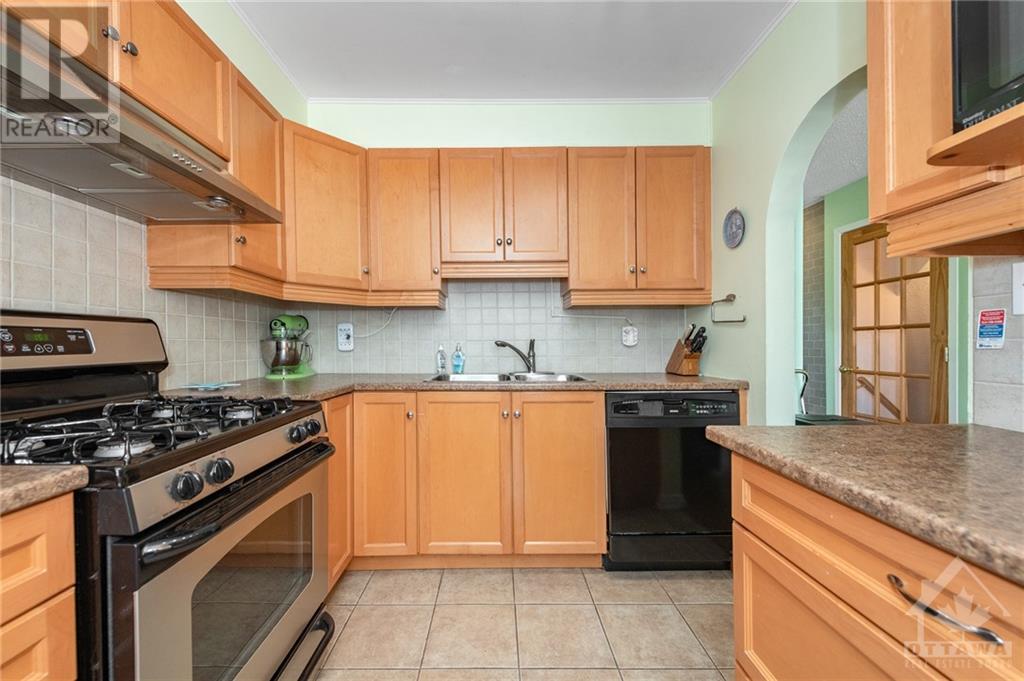 1538 Queensdale Avenue, Gloucester, Ontario  K1T 1R7 - Photo 10 - 1365828