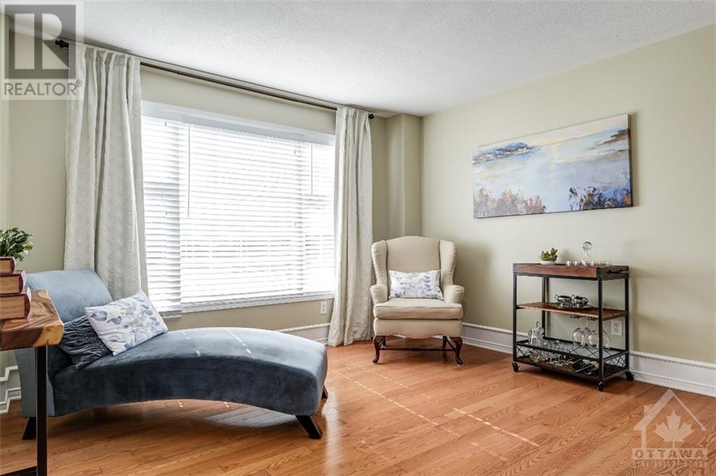 745 Scala Avenue, Ottawa, Ontario  K4A 4N7 - Photo 3 - 1366710