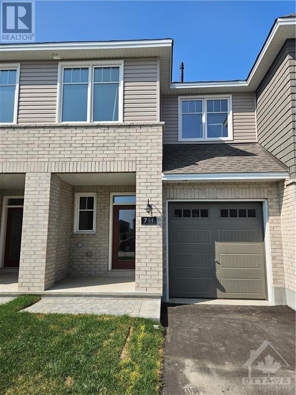 2389 GOLDHAWK DRIVE, ottawa, Ontario
