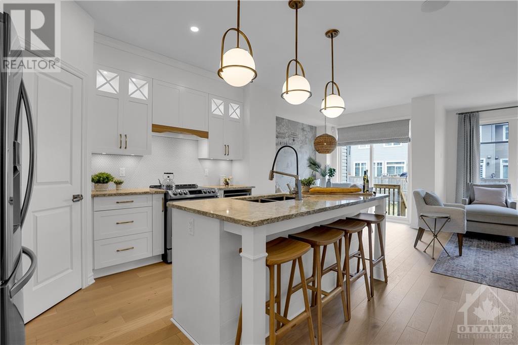2389 Goldhawk Drive, Ottawa, Ontario  K2S 2X4 - Photo 4 - 1366861