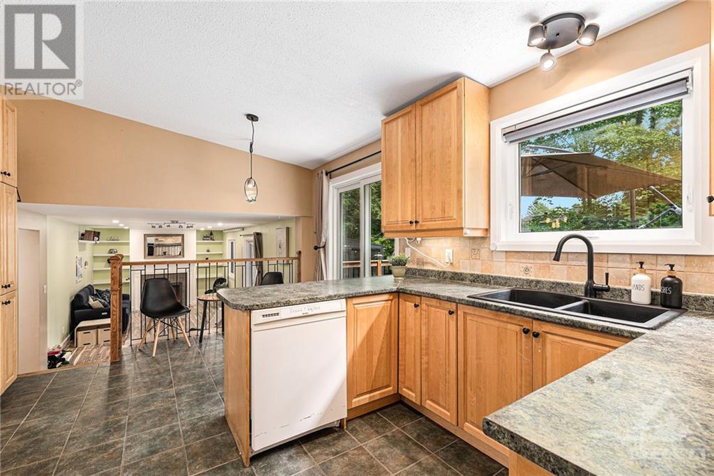 554 Church Street, Russell, Ontario  K4R 1C4 - Photo 8 - 1366714