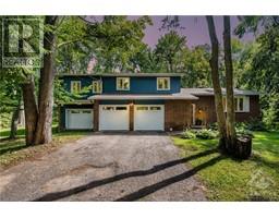 554 CHURCH STREET, russell, Ontario