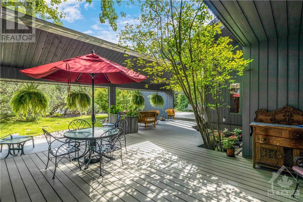 5 Timbercrest Ridge, Ottawa, Ontario  K2R 1B4 - Photo 2 - 1366622