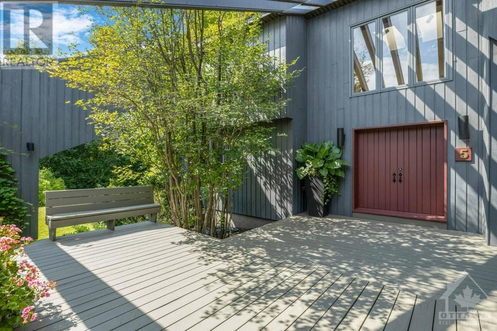5 Timbercrest Ridge, Ottawa, Ontario  K2R 1B4 - Photo 3 - 1366622