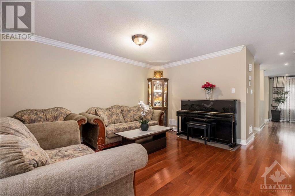 2477 Esprit Drive, Orleans, Ontario  K4A 0S6 - Photo 4 - 1366352
