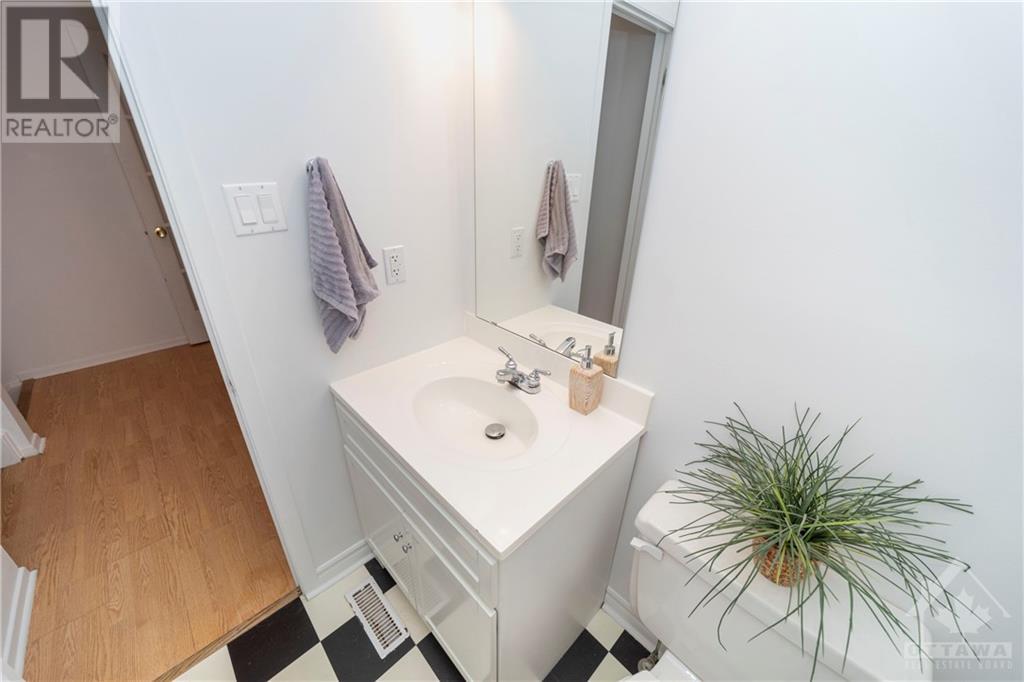 575 Old St Patrick Street Unit#1, Ottawa, Ontario  K1N 9H5 - Photo 5 - 1365067