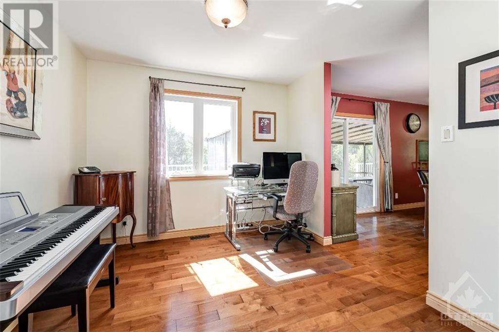 4395 Sarsfield Road, Navan, Ontario  K4B 1J1 - Photo 10 - 1366799