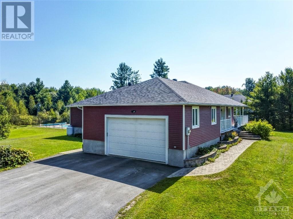 4395 Sarsfield Road, Navan, Ontario  K4B 1J1 - Photo 27 - 1366799