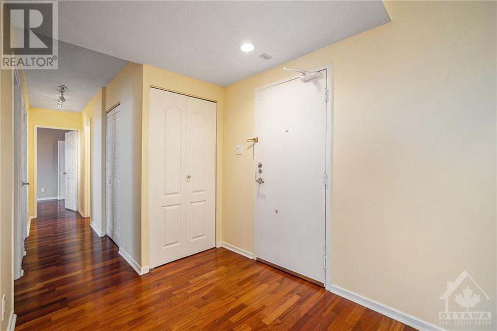 333 Chapel Street Unit#905, Ottawa, Ontario  K1N 8Y8 - Photo 3 - 1365803