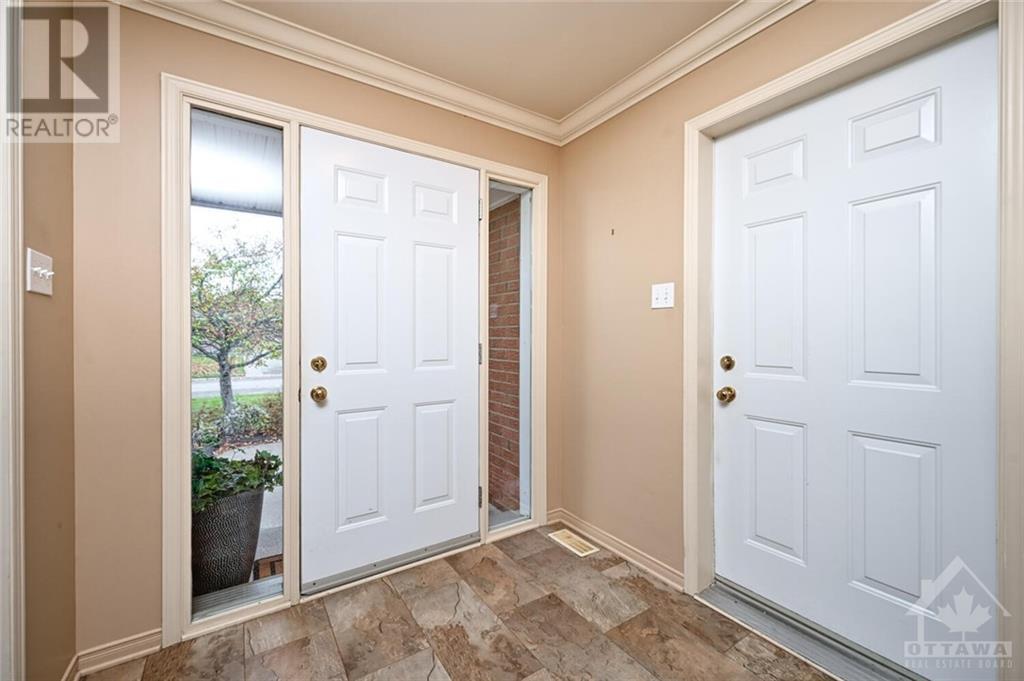 249 Glenwood Crescent, Smiths Falls, Ontario  K7A 5L1 - Photo 2 - 1365713