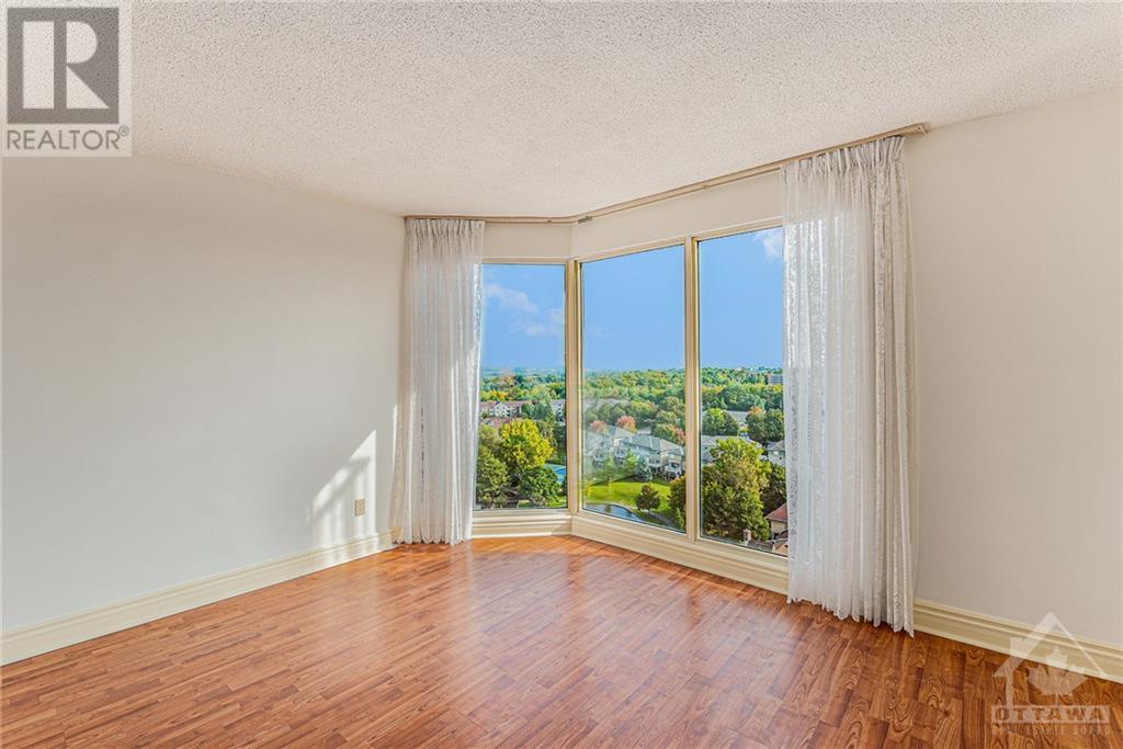 545 St Laurent Boulevard Unit#1801, Ottawa, Ontario  K1K 4H9 - Photo 3 - 1366911