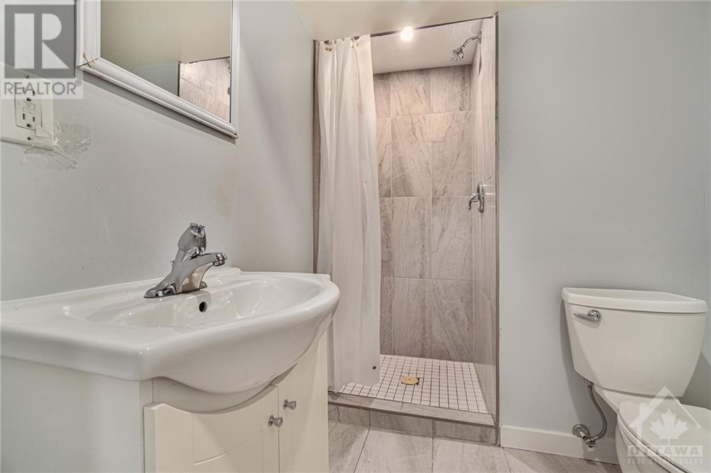 2290 Cotters Crescent Unit#326, Ottawa, Ontario  K1V 8Y7 - Photo 14 - 1366953
