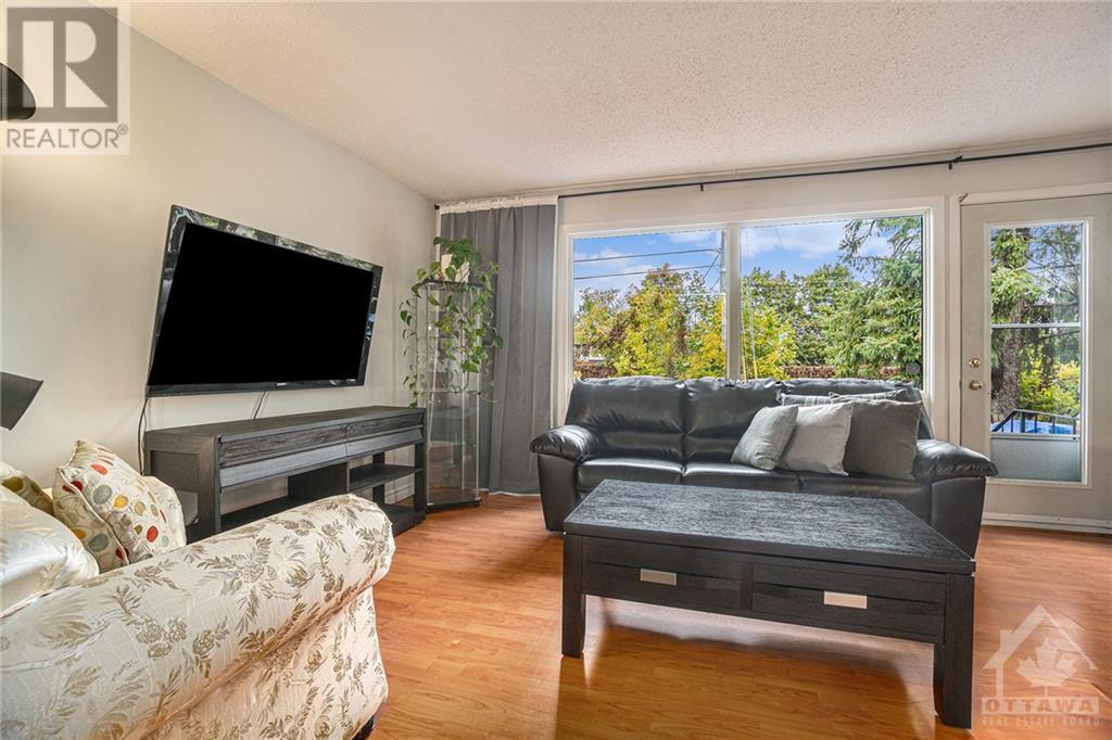 2290 Cotters Crescent Unit#326, Ottawa, Ontario  K1V 8Y7 - Photo 4 - 1366953