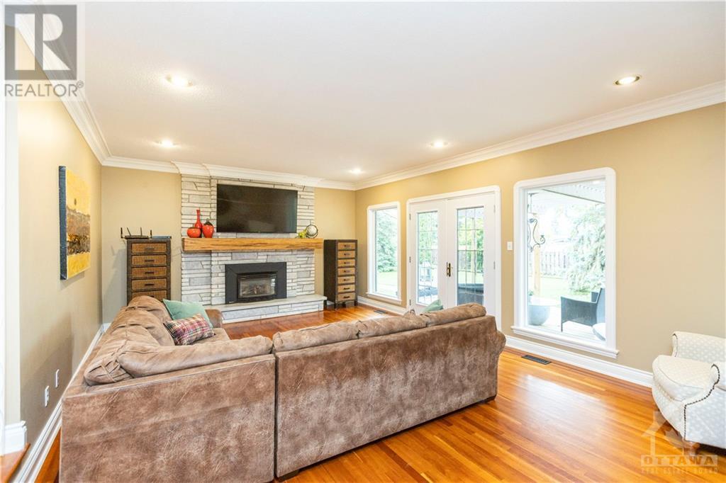 1664 St Barbara Street, Ottawa, Ontario  K1T 1L9 - Photo 6 - 1366963