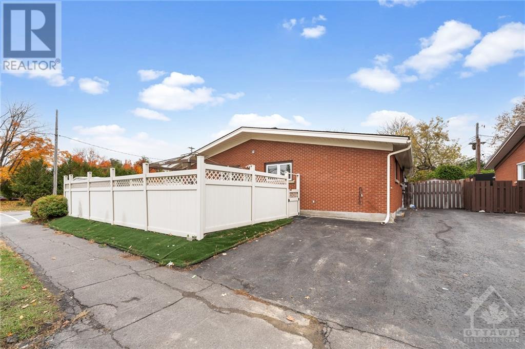1245 Cameo Drive, Ottawa, Ontario  K2C 1Y9 - Photo 28 - 1364377