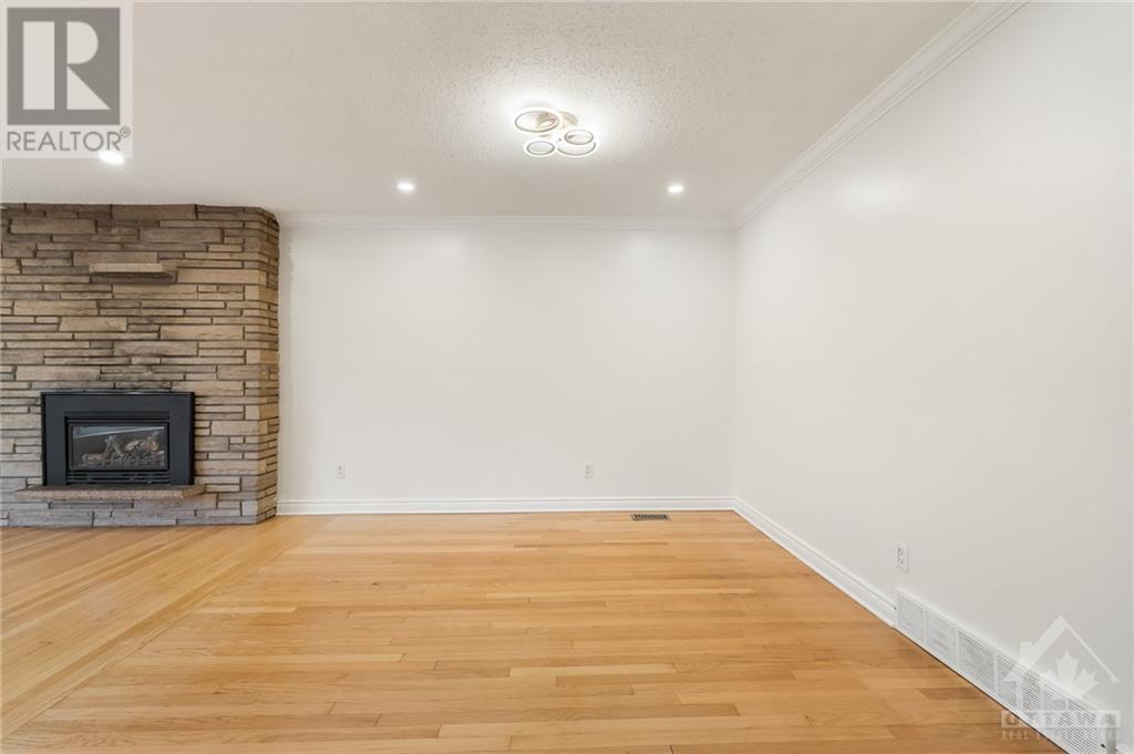 1245 Cameo Drive, Ottawa, Ontario  K2C 1Y9 - Photo 8 - 1364377