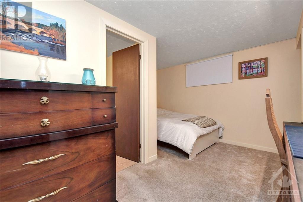 1590 Kilborn Avenue, Ottawa, Ontario  K1H 6M5 - Photo 16 - 1366819