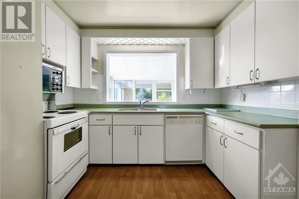1130 Falaise Road, Ottawa, Ontario  K2E 6R5 - Photo 12 - 1366584
