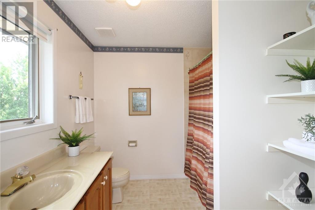 5 Orville Kemp Street, Ottawa, Ontario  K1T 3W8 - Photo 21 - 1364493