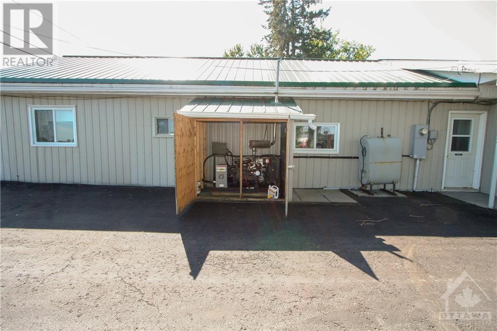 12273 County 38 Road, Winchester, Ontario  K0C 2K0 - Photo 13 - 1367058
