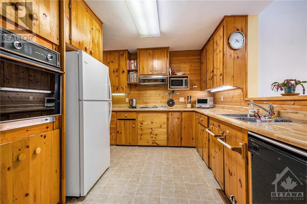 97 Marlowe Crescent, Ottawa, Ontario  K1S 1H9 - Photo 8 - 1367044